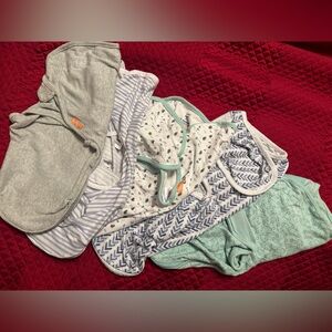 SwaddleMe baby sleep sack (sm/m) lot